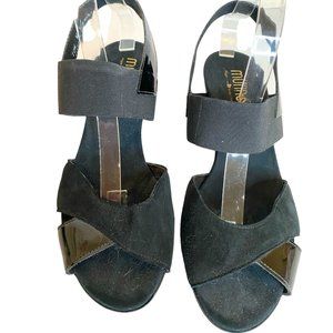 Munro Black Block Heel Sandals Women’s 10.5 W Wide Elastic Strap Comfort Shoes